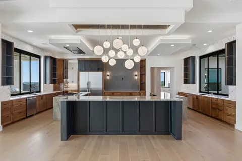 $4,398,780 | 108 Montana Del Oro Way, Lakeway, TX 78738