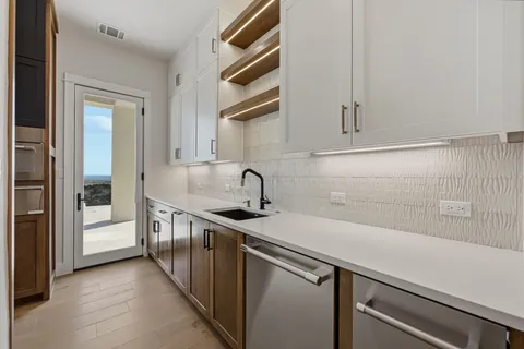 $4,398,780 | 108 Montana Del Oro Way, Lakeway, TX 78738