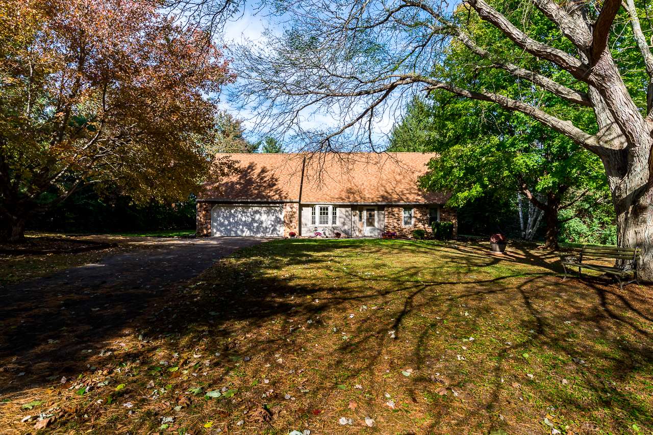 14512 Raccoon Trail Fort Wayne, IN 46814 - Photo 2 of 36