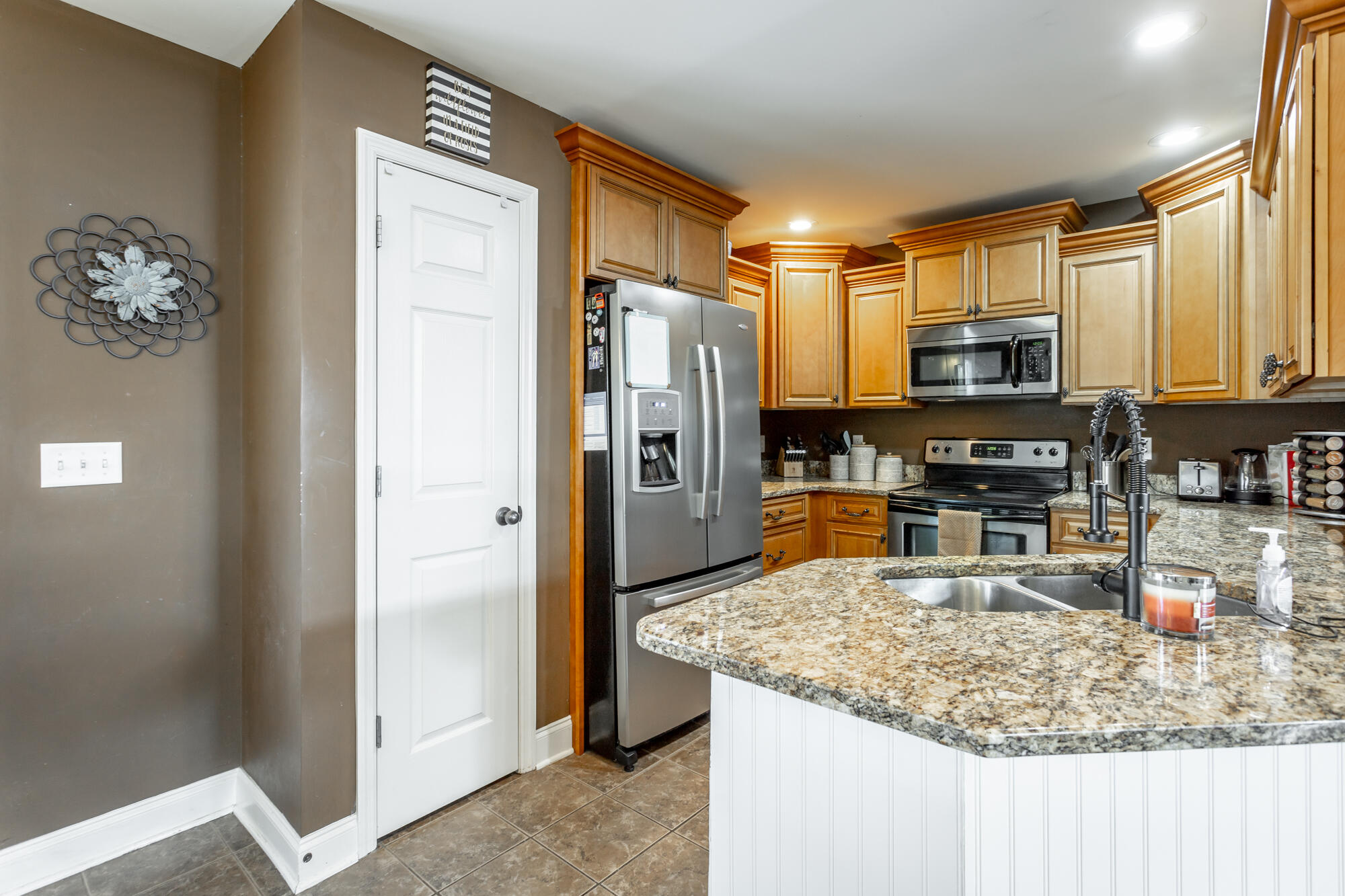 6729 Kenton Ridge Circle Chattanooga, TN 37421 - Photo 14 of 53 6729 Kenton Ridge Circle HD-34