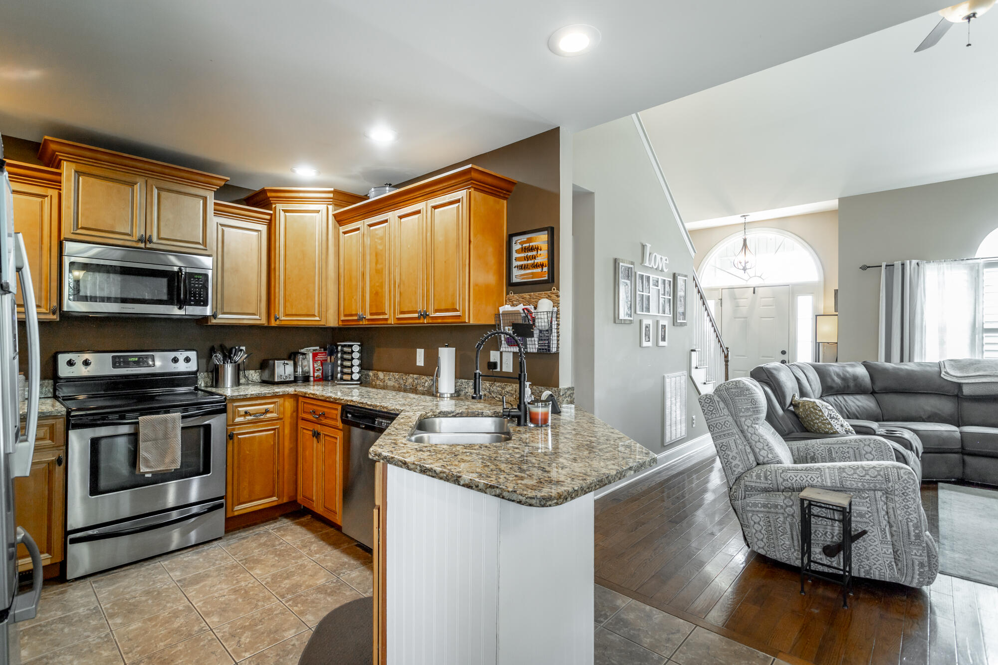 6729 Kenton Ridge Circle Chattanooga, TN 37421 - Photo 21 of 53 6729 Kenton Ridge Circle HD-36