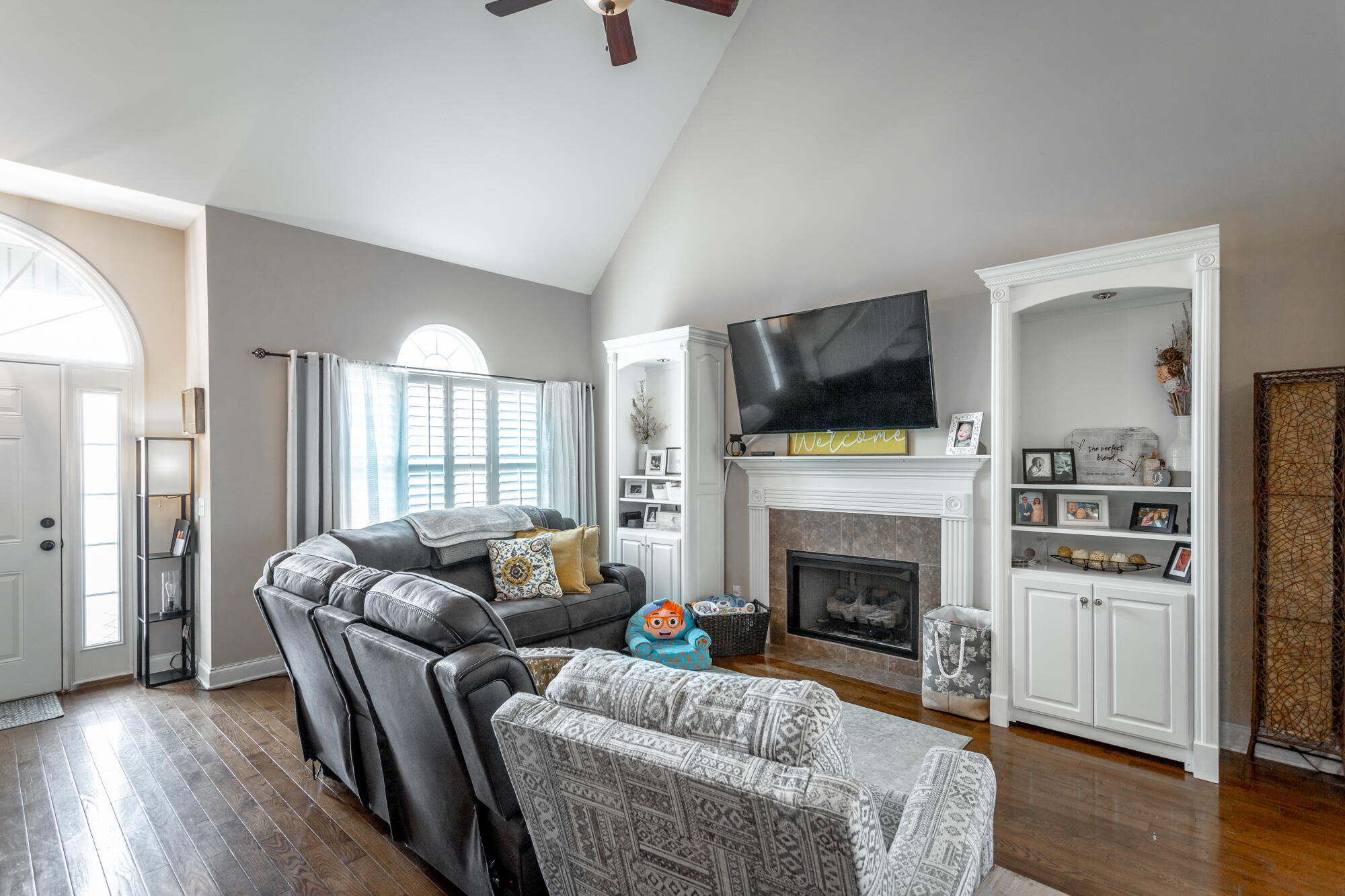 6729 Kenton Ridge Circle Chattanooga, TN 37421 - Photo 8 of 53 6729 Kenton Ridge Circle HD-29