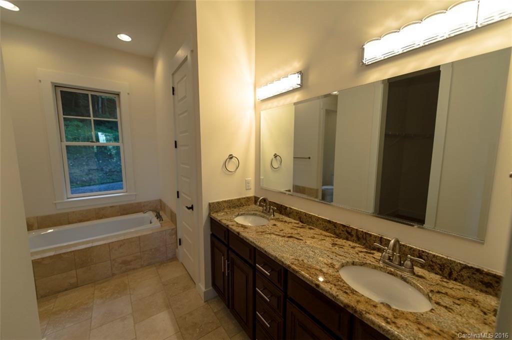 897 St Andrews Road Waynesville, NC 28786 - Photo 8 of 24 Gallery Image 8