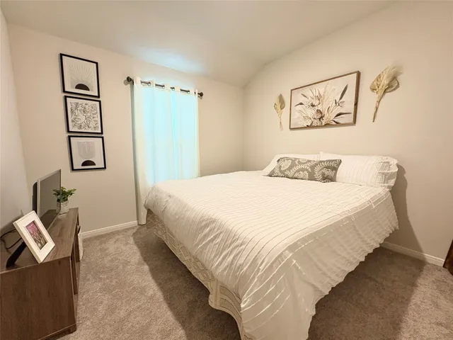 $1,950 | 1010 Starfish Drive, Bay City, TX 77414