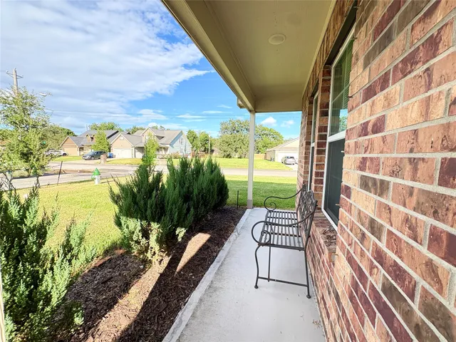 $1,950 | 1010 Starfish Drive, Bay City, TX 77414