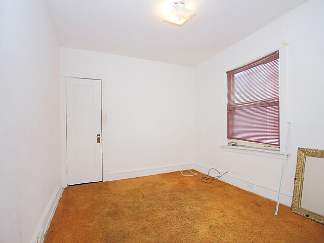 2005 Darrow Avenue Evanston, IL 60201 - Photo 16 of 24 a view of empty room with window