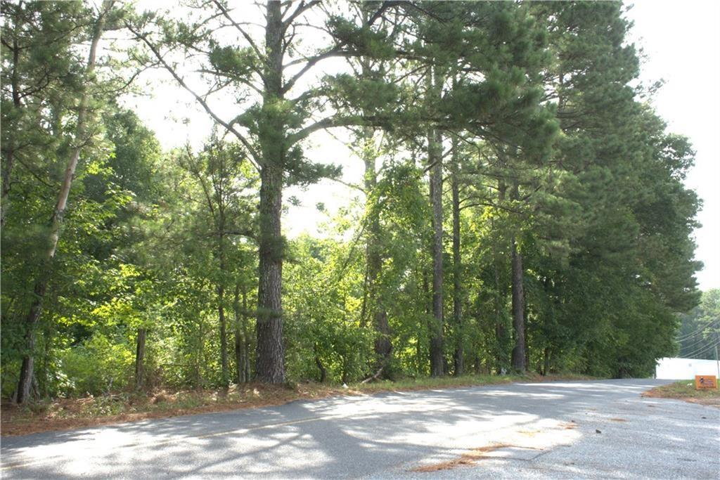 3720 James Road Acworth, GA 30102 - Photo 6 of 6 a view of outdoor space with trees