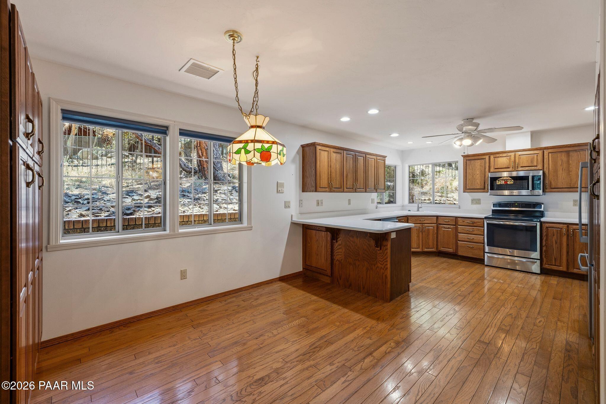 1923 Timber Point West Prescott, AZ 86303 - Photo 12 of 40 067-Breakfast Nook