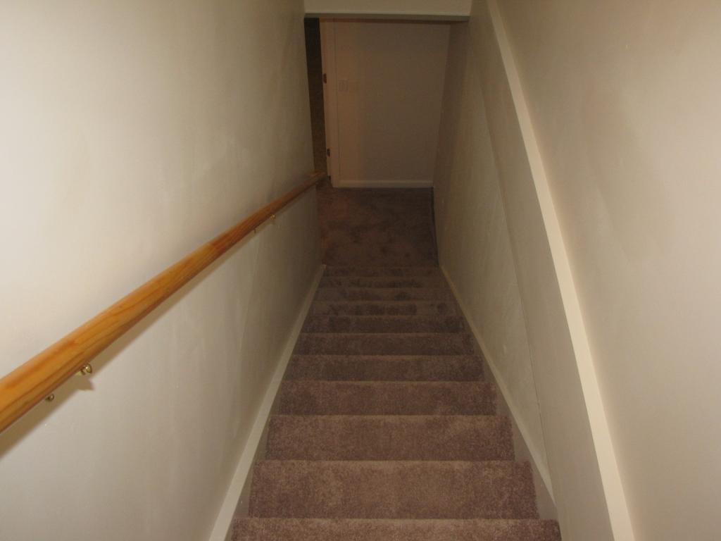 316 Mammoth Road, Unit 1 Manchester, NH 03103 - Photo 14 of 20 Gallery Image 14
