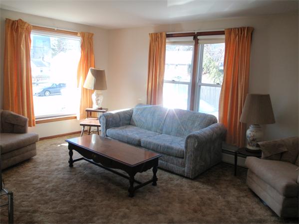 24 Winneconnett Road Worcester, MA 01605 - Photo 3 of 10 Gallery Image 3