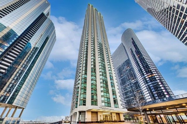 $525,000 | 195 North Harbor Drive, Unit 2908, Chicago, IL 60601