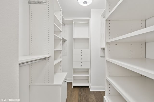 $525,000 | 195 North Harbor Drive, Unit 2908, Chicago, IL 60601