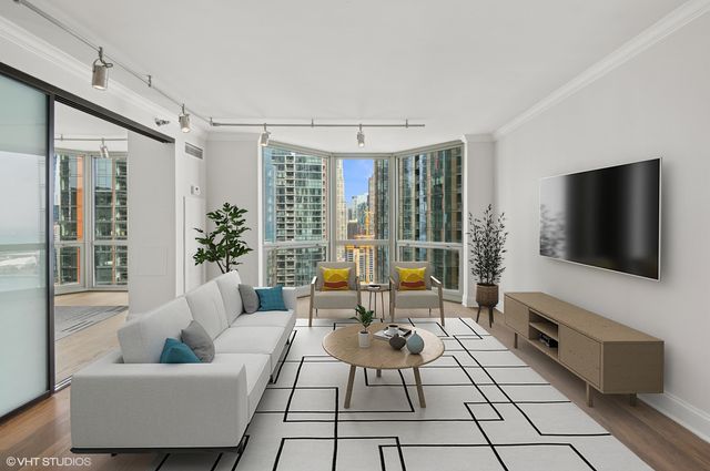 $525,000 | 195 North Harbor Drive, Unit 2908, Chicago, IL 60601