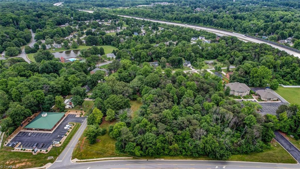 5003 High Point Road Greensboro, NC 27407 - Photo 4 of 6 Gallery Image 4