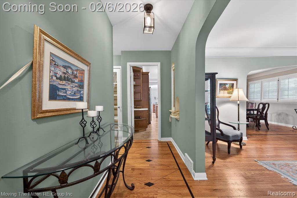 351 Ridgemont Road Grosse Pointe Farms, MI 48236 - Photo 19 of 68
