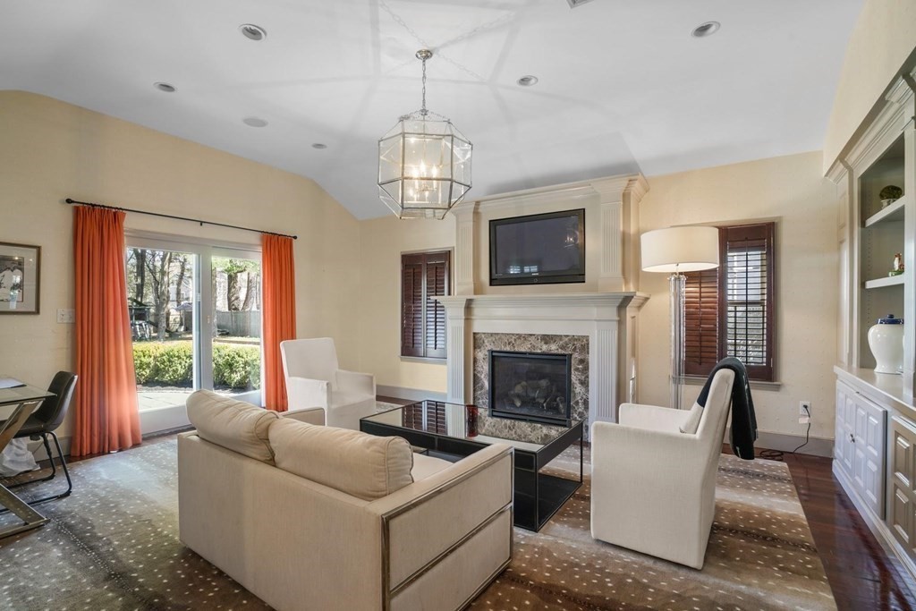 96 Indian Spring Road Milton, MA 02186 - Photo 11 of 27 Gallery Image 11