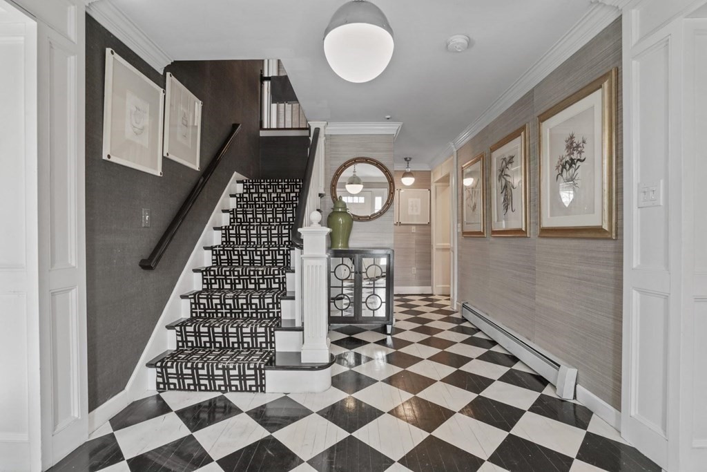 96 Indian Spring Road Milton, MA 02186 - Photo 3 of 27 Gallery Image 3