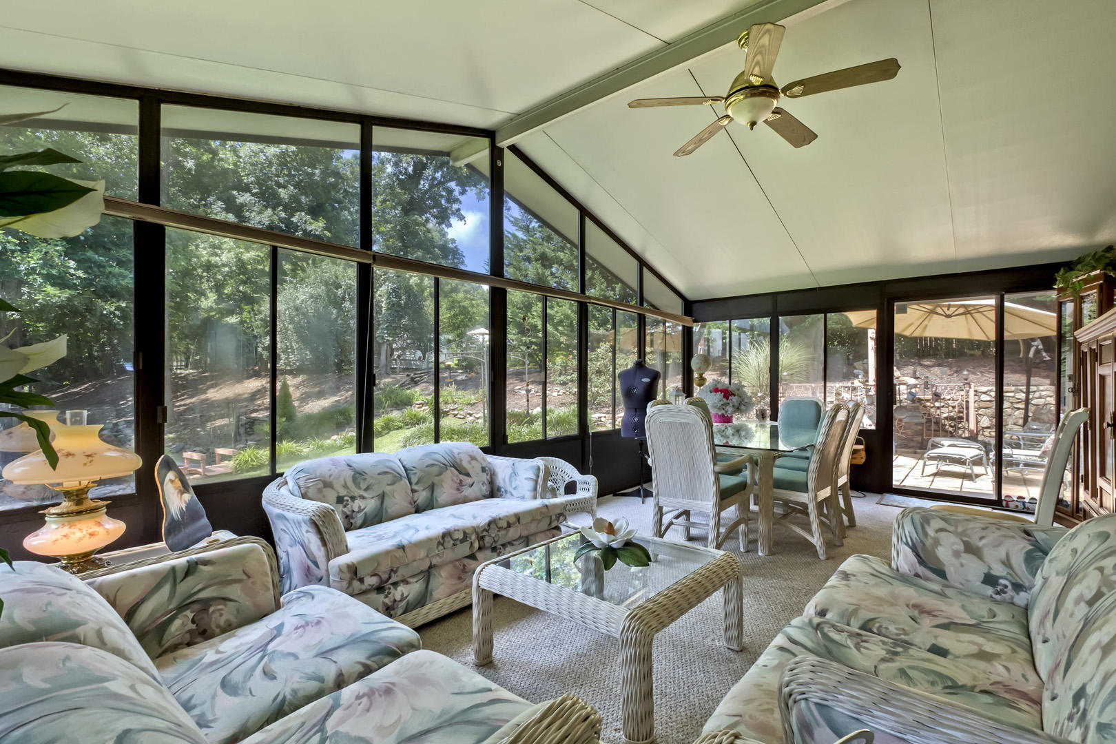 1038 Kirk Road Greenback, TN 37742 - Photo 15 of 40 15_KirkRoad_1038_SunRoom