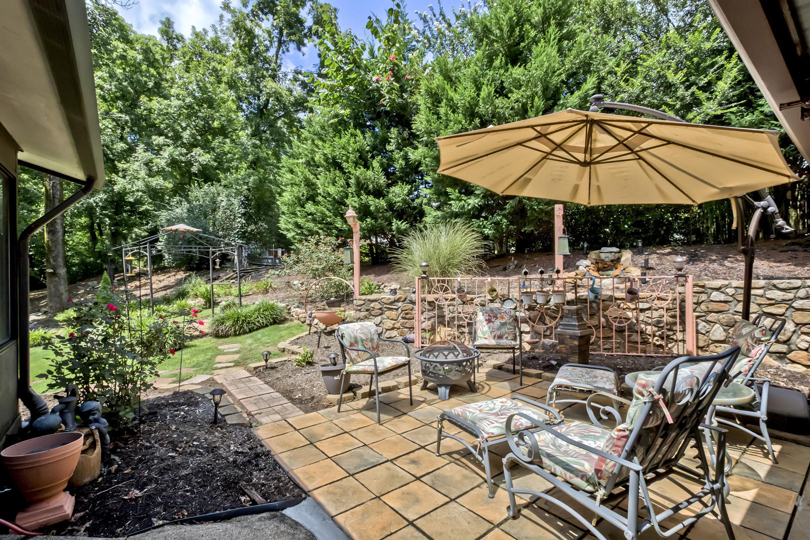 1038 Kirk Road Greenback, TN 37742 - Photo 31 of 40 31_KirkRoad_1038_MainPatio