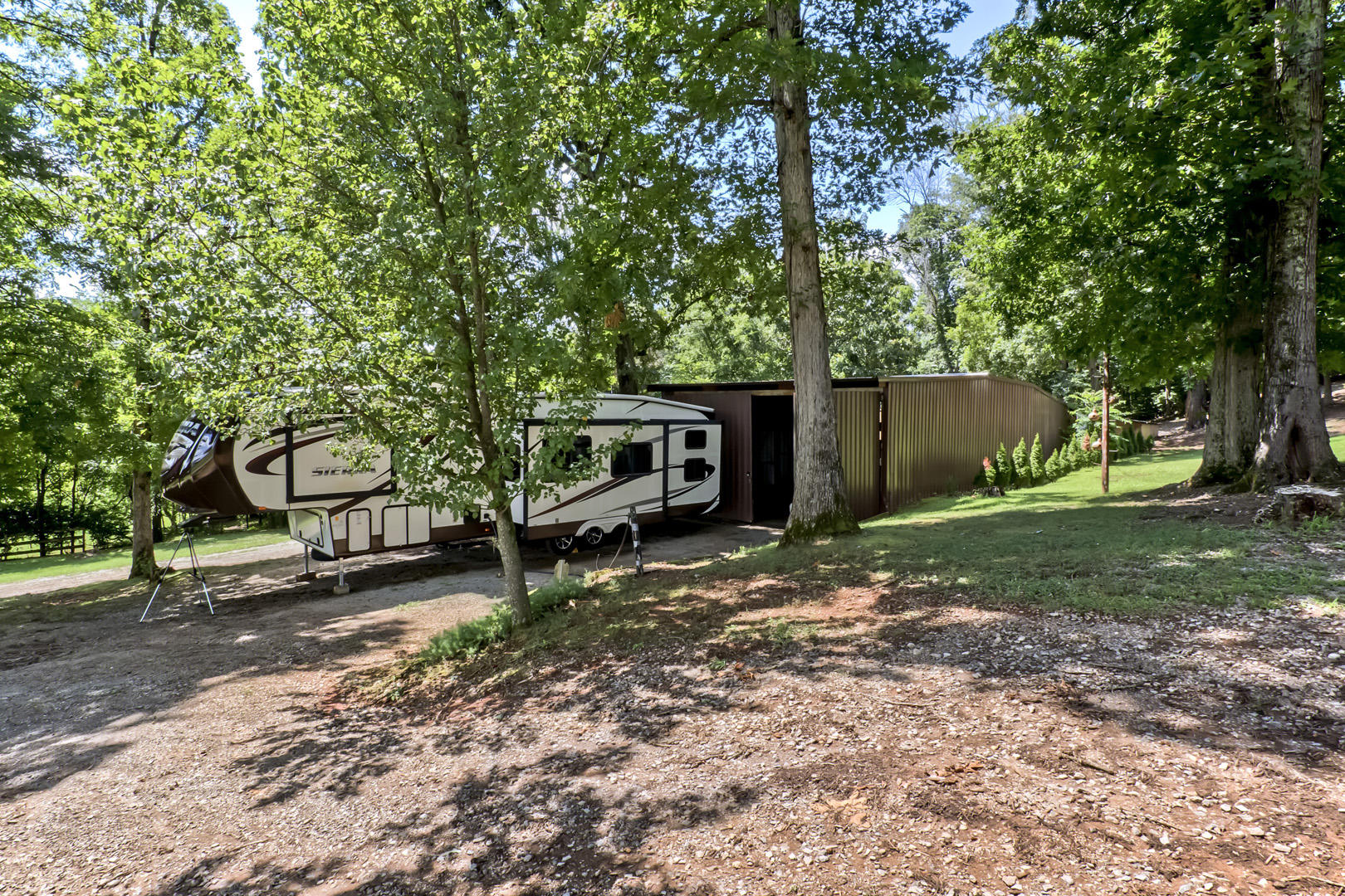 1038 Kirk Road Greenback, TN 37742 - Photo 39 of 40 39_KirkRoad_1038_UtilityBuilding02