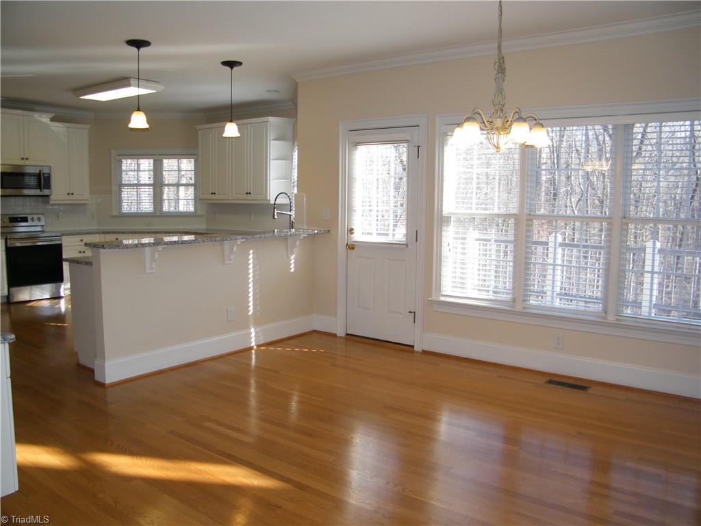 8413 Case Ridge Drive Oak Ridge, NC 27310 - Photo 8 of 30 Dining area