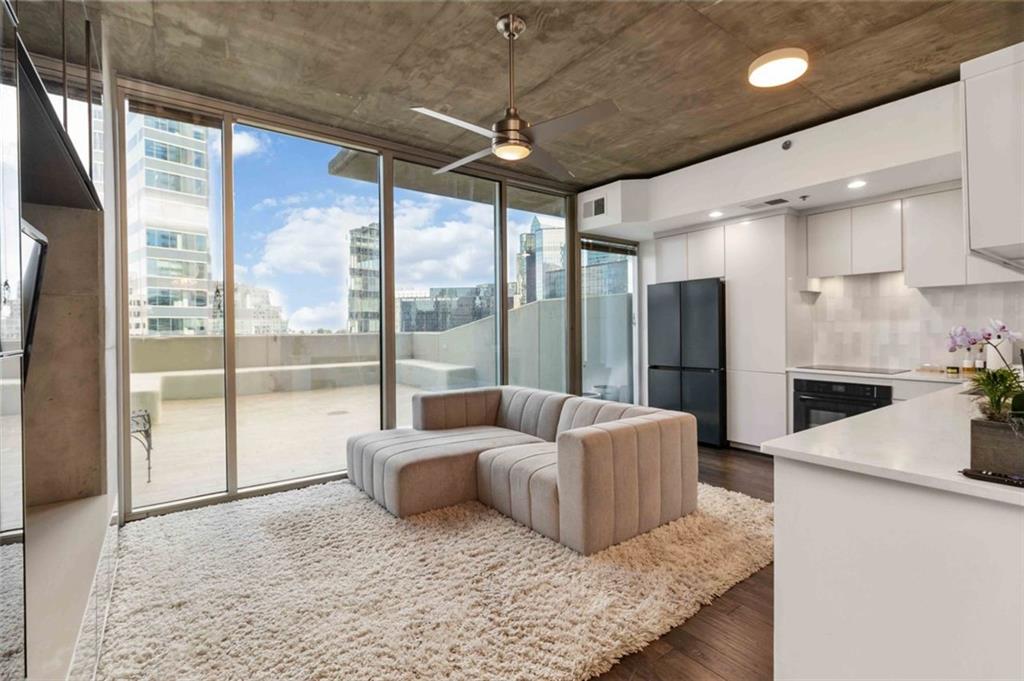 3324 Peachtree Road Northeast, Unit 815 Atlanta, GA 30326 - Photo 19 of 43