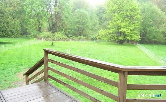 335 Greens Farms Road Westport, CT 06880 - Photo 11 of 15