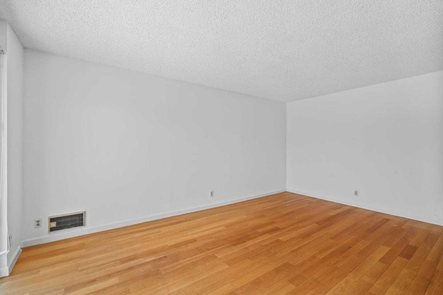 1083 Reed Avenue, Unit D Sunnyvale, CA 94086 - Photo 11 of 26