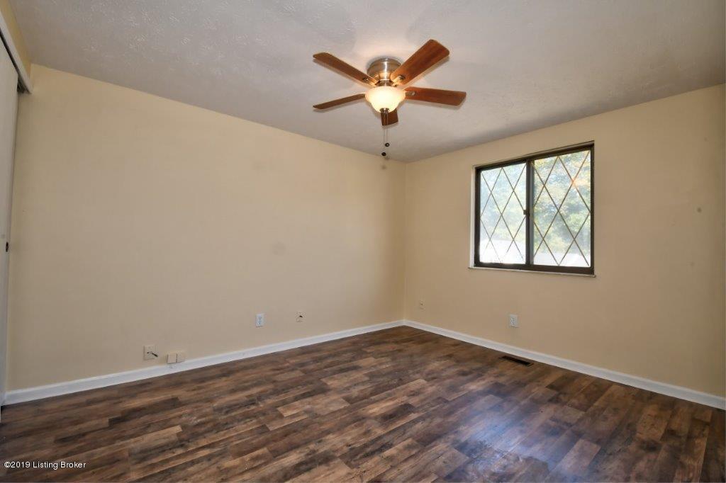 6310 Overton Road Louisville, KY 40228 - Photo 10 of 22 CWD_1537_38_39_40_Realistic