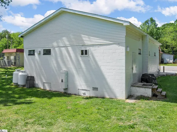 $175,000 | 701 Union Highway, Cross Anchor, SC 29335