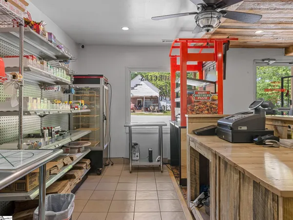 $175,000 | 701 Union Highway, Cross Anchor, SC 29335