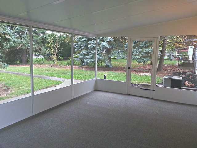 1319 Thurell Road Columbus, OH 43229 - Photo 4 of 12 Gallery Image 4