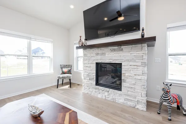 $749,900 | W206-n5693 Muirfield Drive, Menomonee Falls, WI 53051