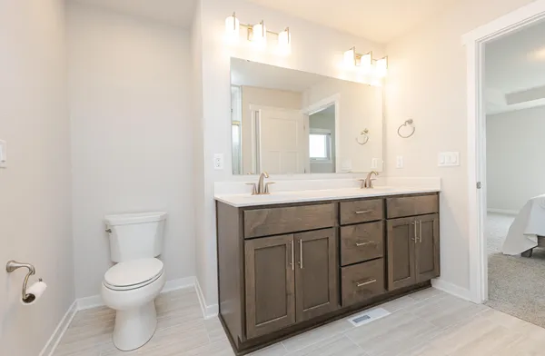 $749,900 | W206-n5693 Muirfield Drive, Menomonee Falls, WI 53051