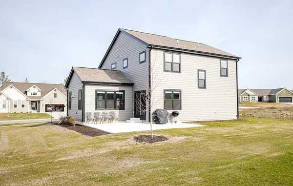 $749,900 | W206-n5693 Muirfield Drive, Menomonee Falls, WI 53051
