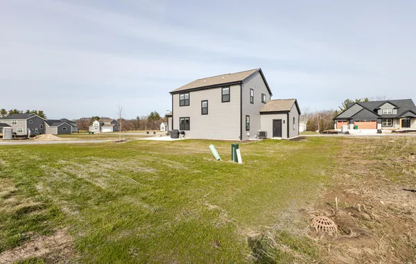 $749,900 | W206-n5693 Muirfield Drive, Menomonee Falls, WI 53051