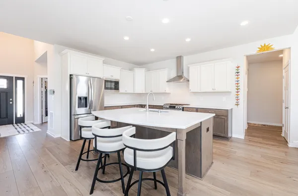 $749,900 | W206-n5693 Muirfield Drive, Menomonee Falls, WI 53051