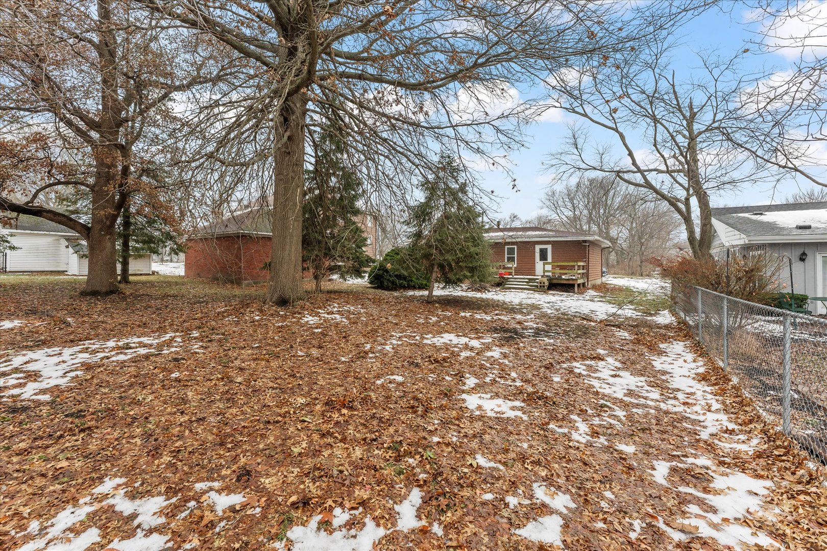 233 East Morris Street Bement, IL 61813 - Photo 15 of 17