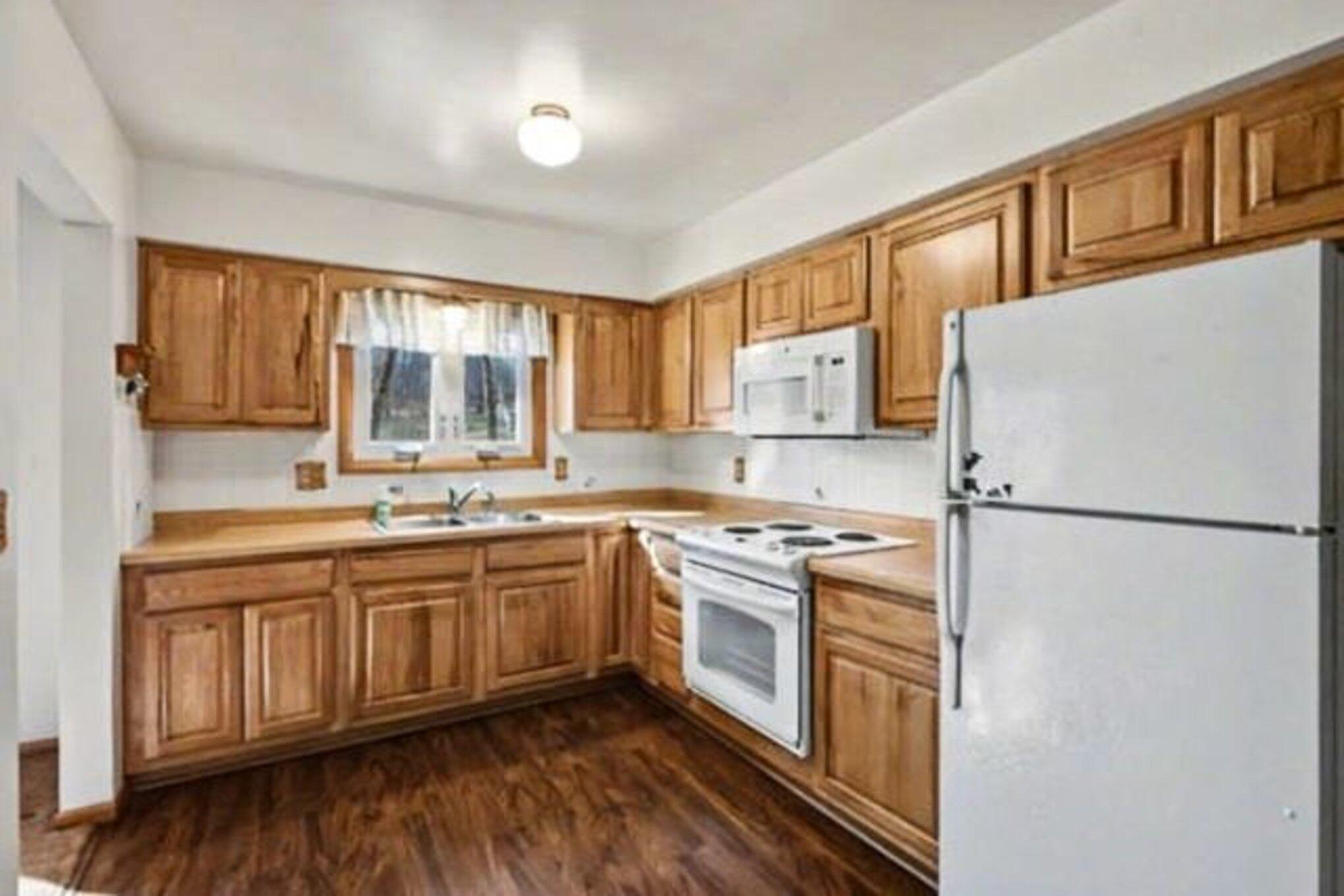 22398 Struwin Road Battle Creek, MI 49017 - Photo 4 of 21 file_9567