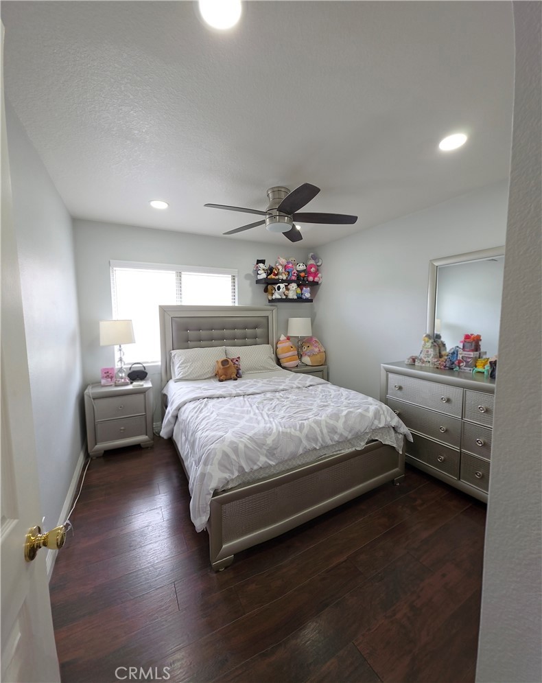 911 Homestead Road Corona, CA 92878 - Photo 17 of 24