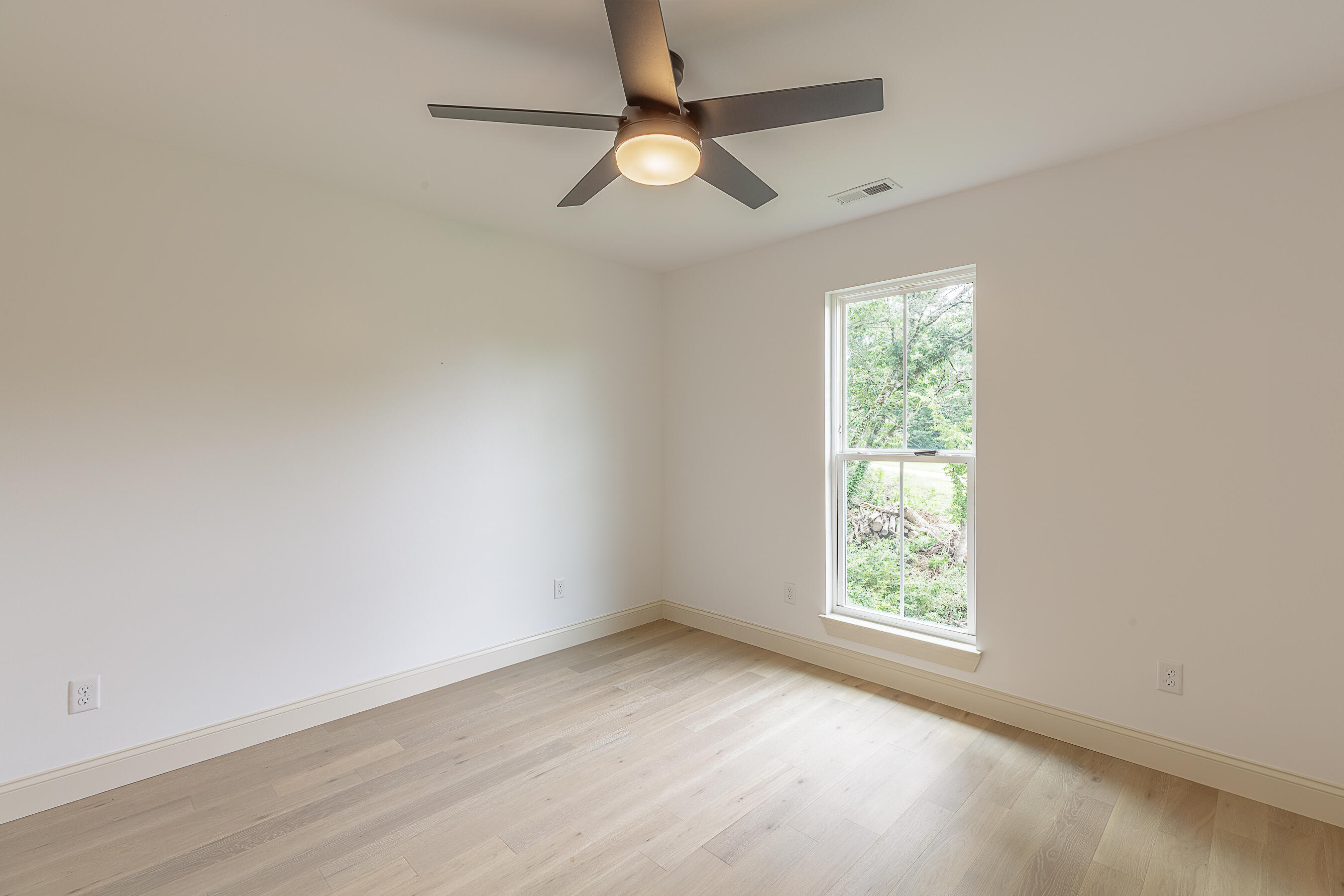 160 Dower Road Chattanooga, TN 37419 - Photo 23 of 32 160 Dower St HD-41