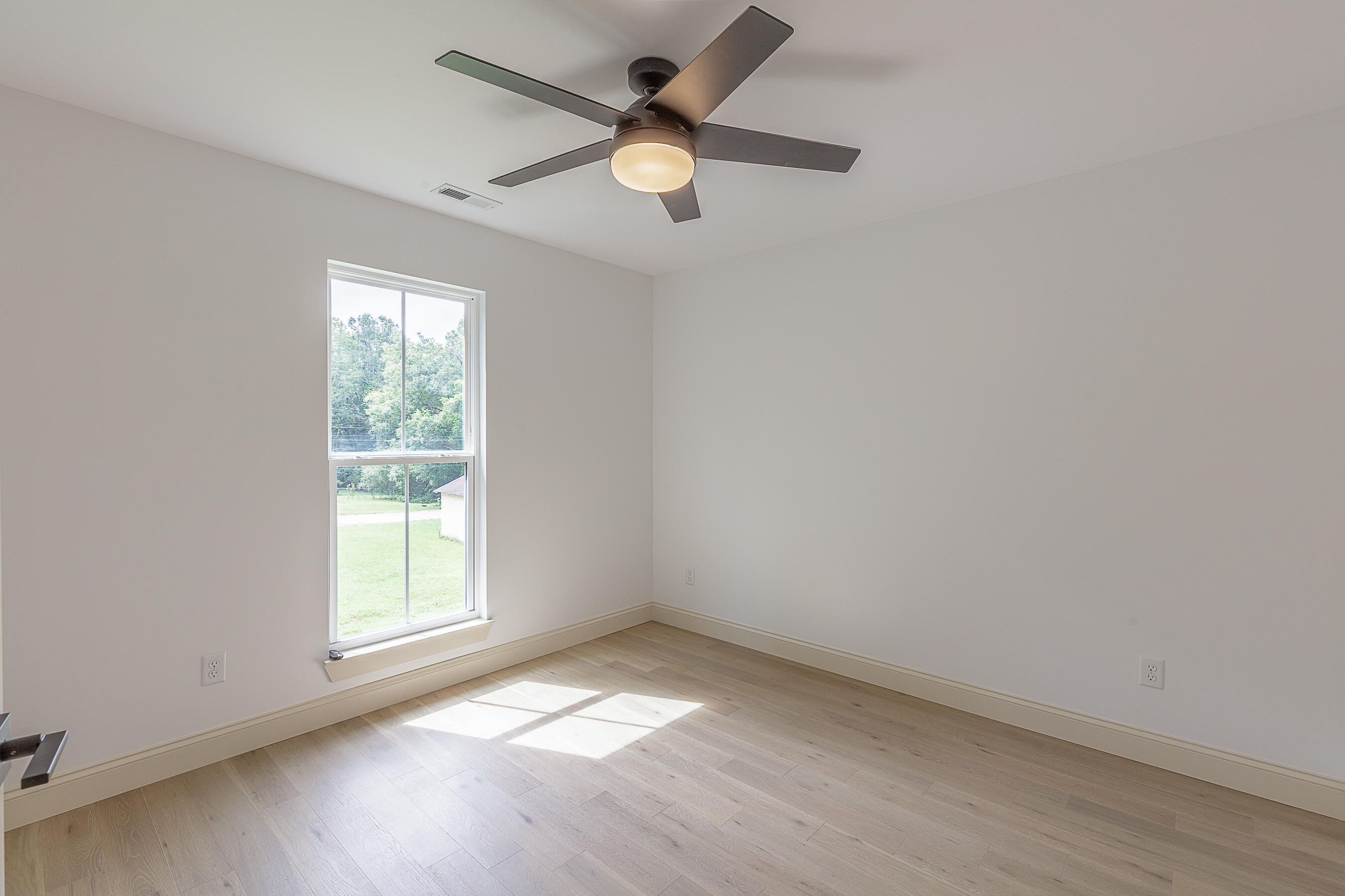 160 Dower Road Chattanooga, TN 37419 - Photo 24 of 32 160 Dower St HD-39