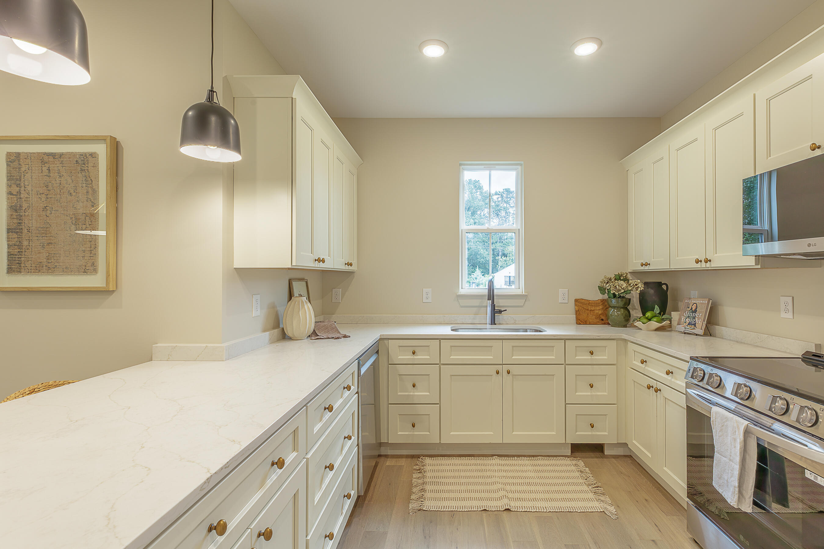 160 Dower Road Chattanooga, TN 37419 - Photo 9 of 32 160 Dower St HD-20