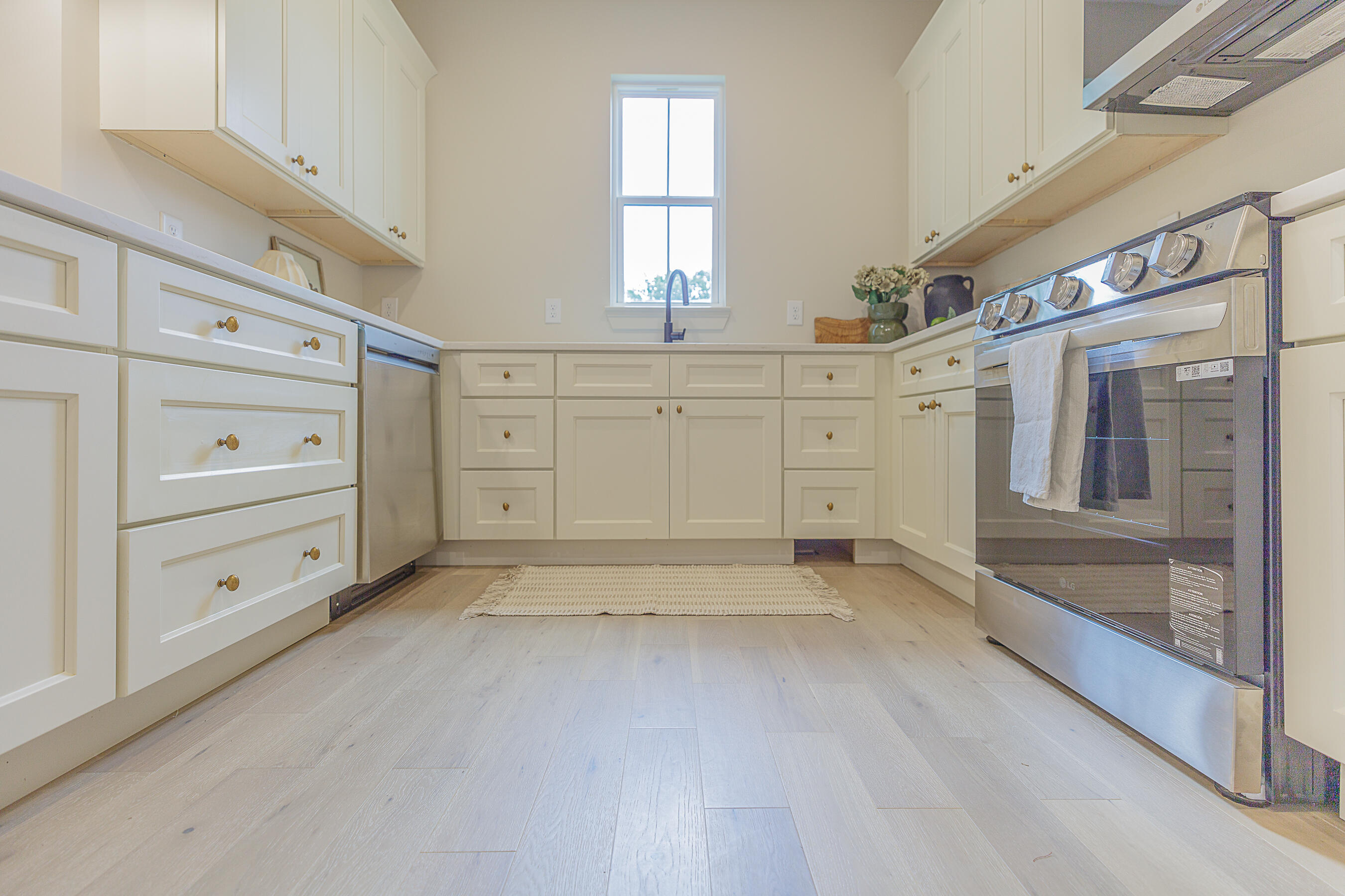 160 Dower Road Chattanooga, TN 37419 - Photo 10 of 32 160 Dower St HD-24