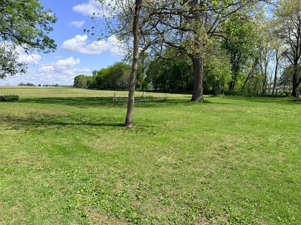 $239,900 | 16944 East 3130 North Road, Alvin, IL 61811