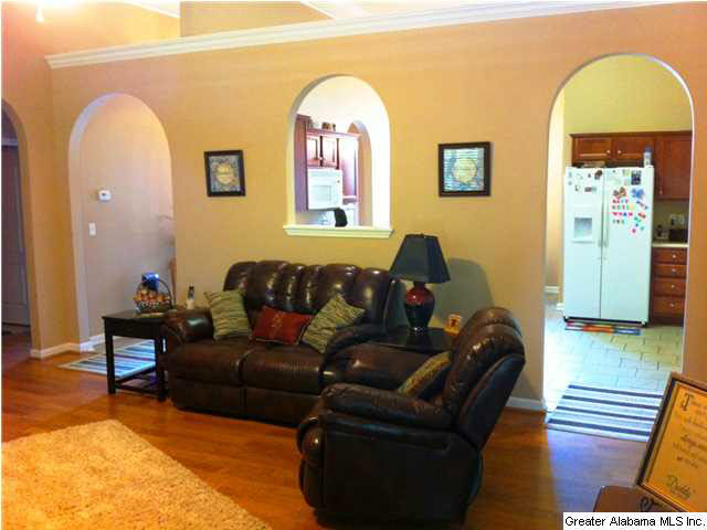 629 Barkley Circle Alabaster, AL 35007 - Photo 6 of 20
