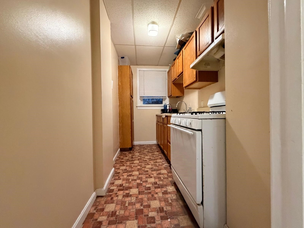 456 County Street, Unit 2 Fall River, MA 02723 - Photo 14 of 24