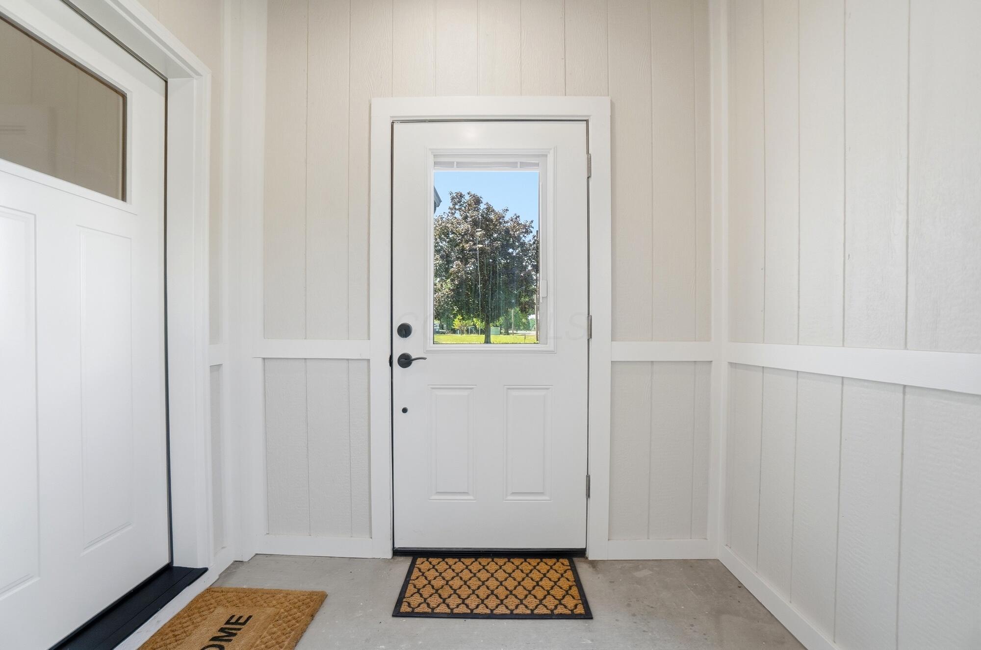 8385 Northeast Plain City-Georgesville Road, Unit R Plain City, OH 43064 - Photo 35 of 59 porch1