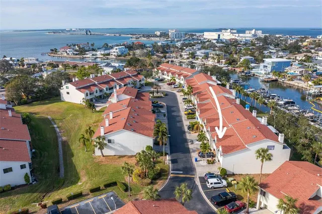 $725,000 | 2363 Hanover Drive, Dunedin, FL 34698