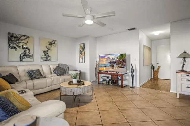 $725,000 | 2363 Hanover Drive, Dunedin, FL 34698